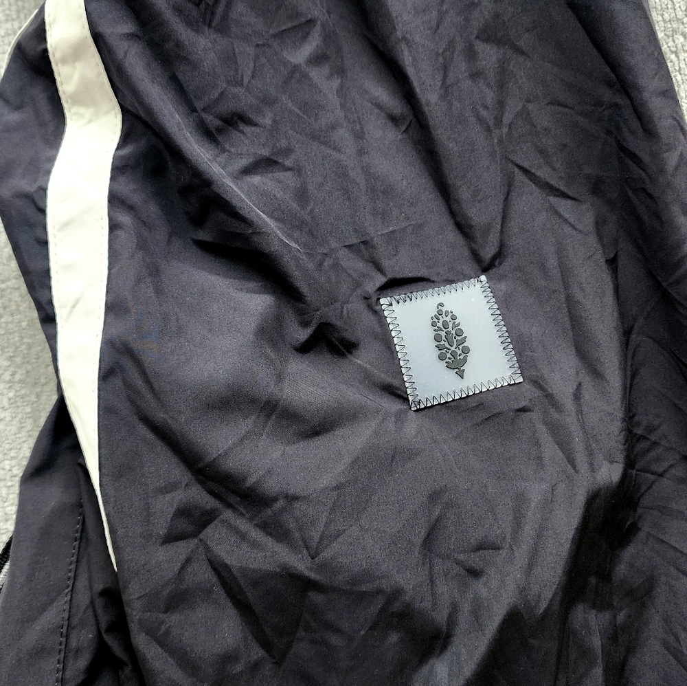 FP Movement Like The Wind Logo Jacket - Picture 5 of 5